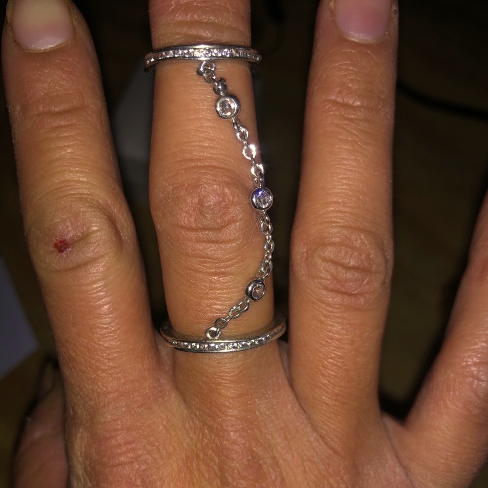 Henri Bendel ring